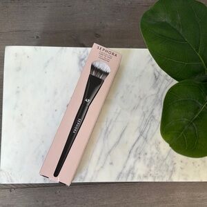 NWOT Sephora 47 Makeup Brush